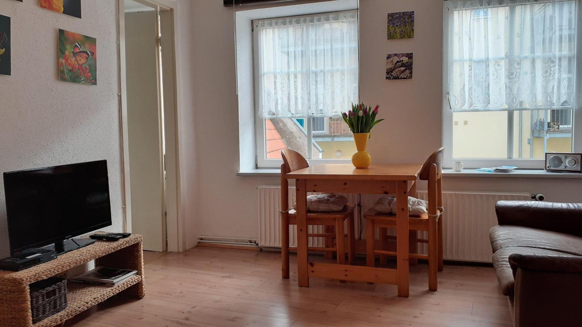 1-Zimmer-Apartment-1-Im-1-Obergeschoss Lubeka Zewnętrze zdjęcie